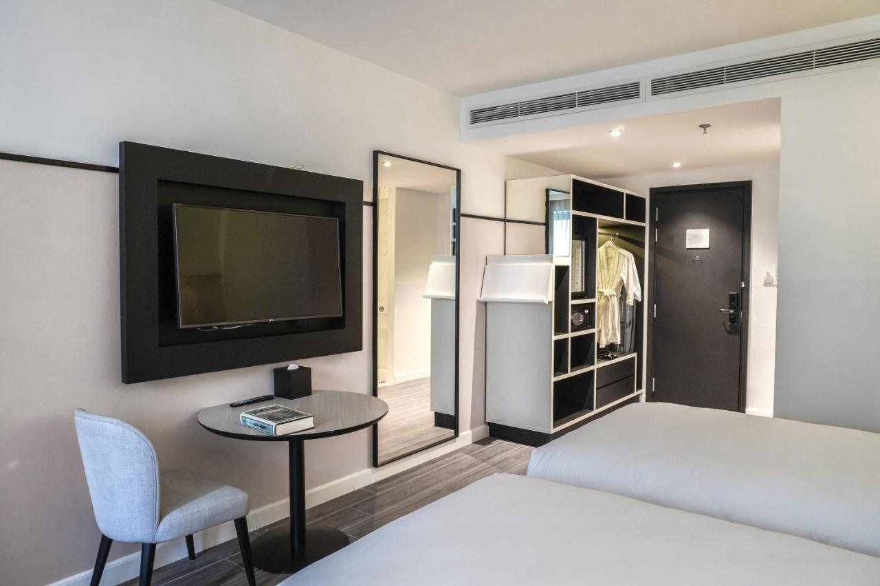 M Village Hotel Ton That Dam Хошимин Екстериор снимка